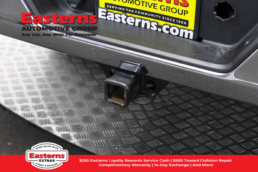Used 2024 Chevrolet Silverado 1500 LT AWD/4WD image 25