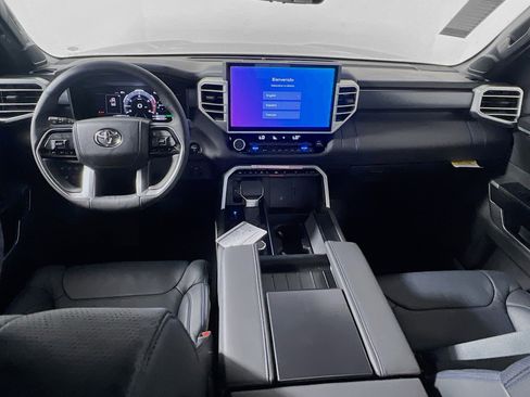 New 2025 Toyota Tundra Platinum image 30