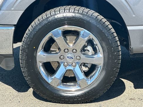Used 2023 Ford F150 Lariat w/ Trailer Tow Package AWD/4WD image 33