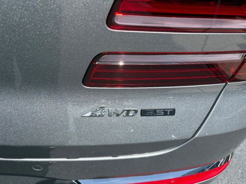 New 2026 Genesis GV80 3.5T Prestige AWD/4WD image 9