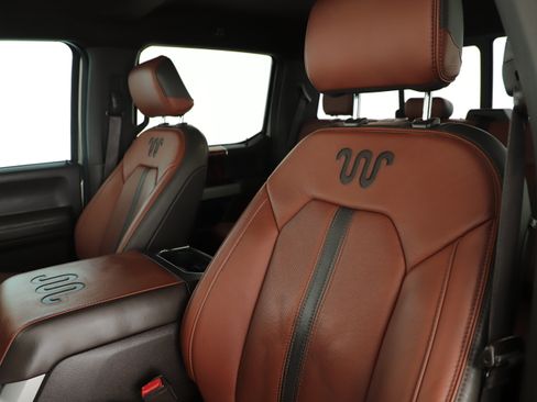 Used 2018 Ford F150 King Ranch w/ Equipment Group 601A Luxury AWD/4WD image 15