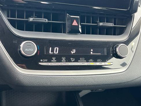 Used 2024 Toyota Corolla LE image 19