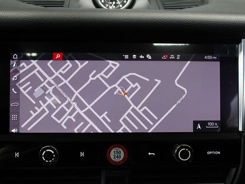 Certified 2026 Porsche Macan AWD/4WD image 29