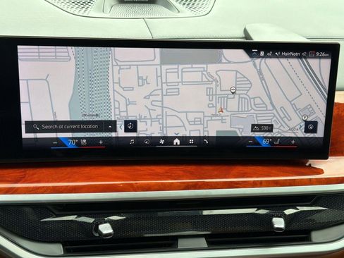 Used 2024 BMW ALPINA XB7 AWD/4WD image 24