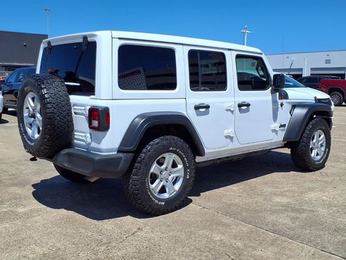 Used 2021 Jeep Wrangler Unlimited Sport w/ Sun And Sound Package AWD/4WD image 27