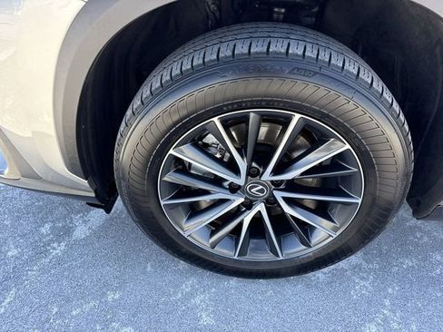 Certified 2024 Lexus NX 250 FWD image 10