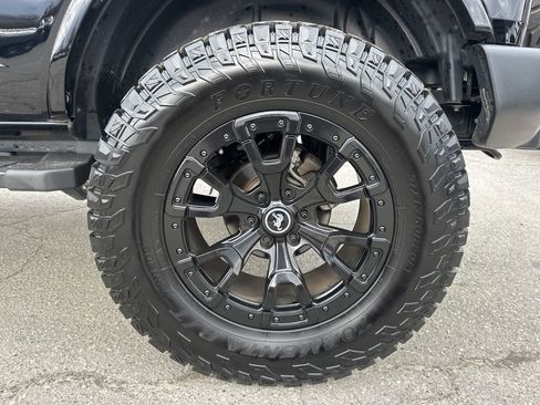 Used 2023 Ford Bronco Outer Banks image 29