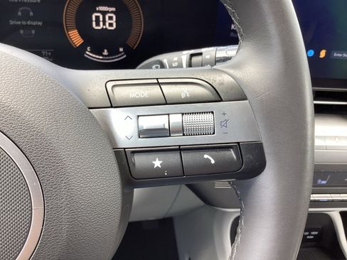 Used 2024 Hyundai Kona SEL FWD image 18