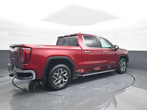 Used 2022 GMC Sierra 1500 SLT w/ SLT Premium Plus Package image 8