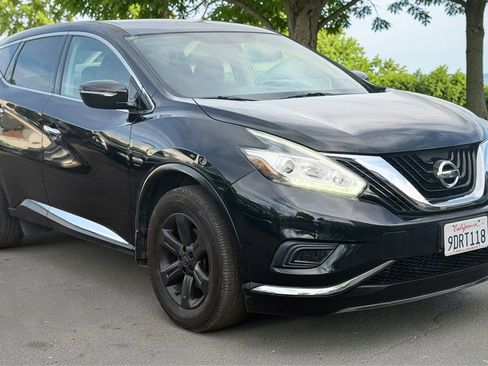 Used 2015 Nissan Murano S w/ Navigation Package image 2