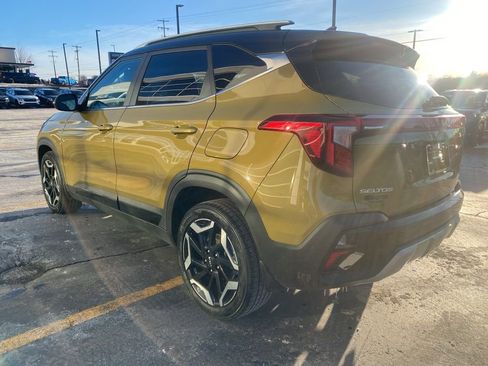 Used 2024 Kia Seltos SX image 10