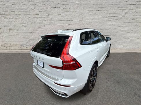 Used 2023 Volvo XC60 T8 Ultimate AWD/4WD image 5