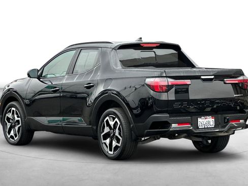 Certified 2022 Hyundai Santa Cruz Limited w/ Cargo Package image 4