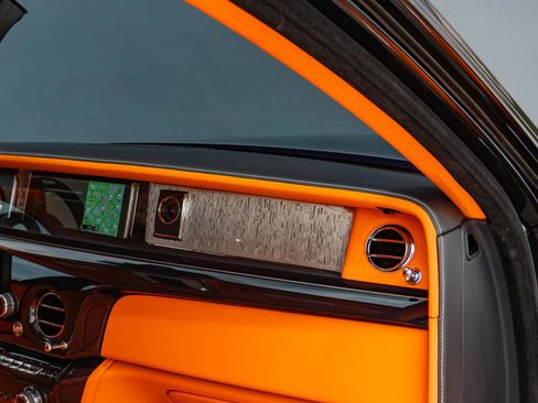 Used 2018 Rolls-Royce Phantom Sedan RWD image 63