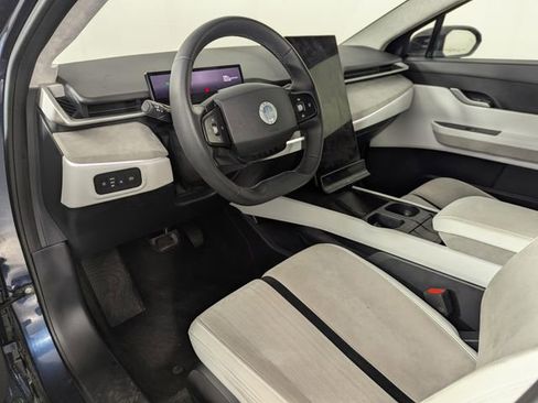 Used 2023 Fisker Ocean Extreme AWD/4WD image 10