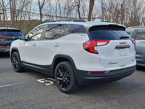 Certified 2023 GMC Terrain SLE w/ Driver Convenience Package image 7