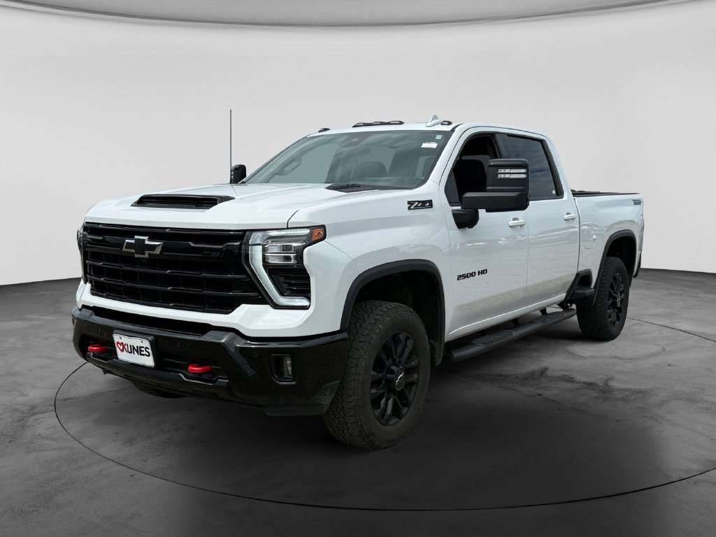 Used 2025 Chevrolet Silverado 2500 LTZ w/ LTZ Plus Package AWD/4WD image 5