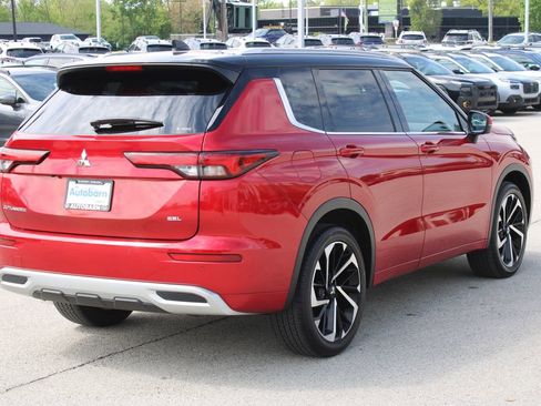Used 2024 Mitsubishi Outlander SEL AWD/4WD image 5