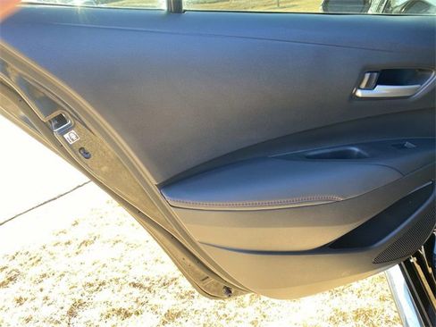 Used 2024 Toyota Corolla SE image 13