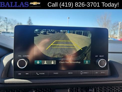 Used 2025 Honda CR-V EX image 15