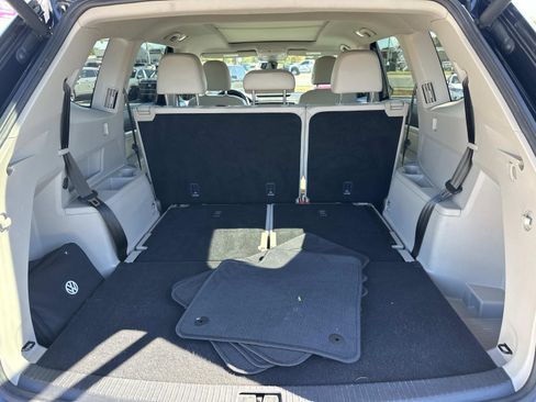 Used 2019 Volkswagen Atlas SEL image 11