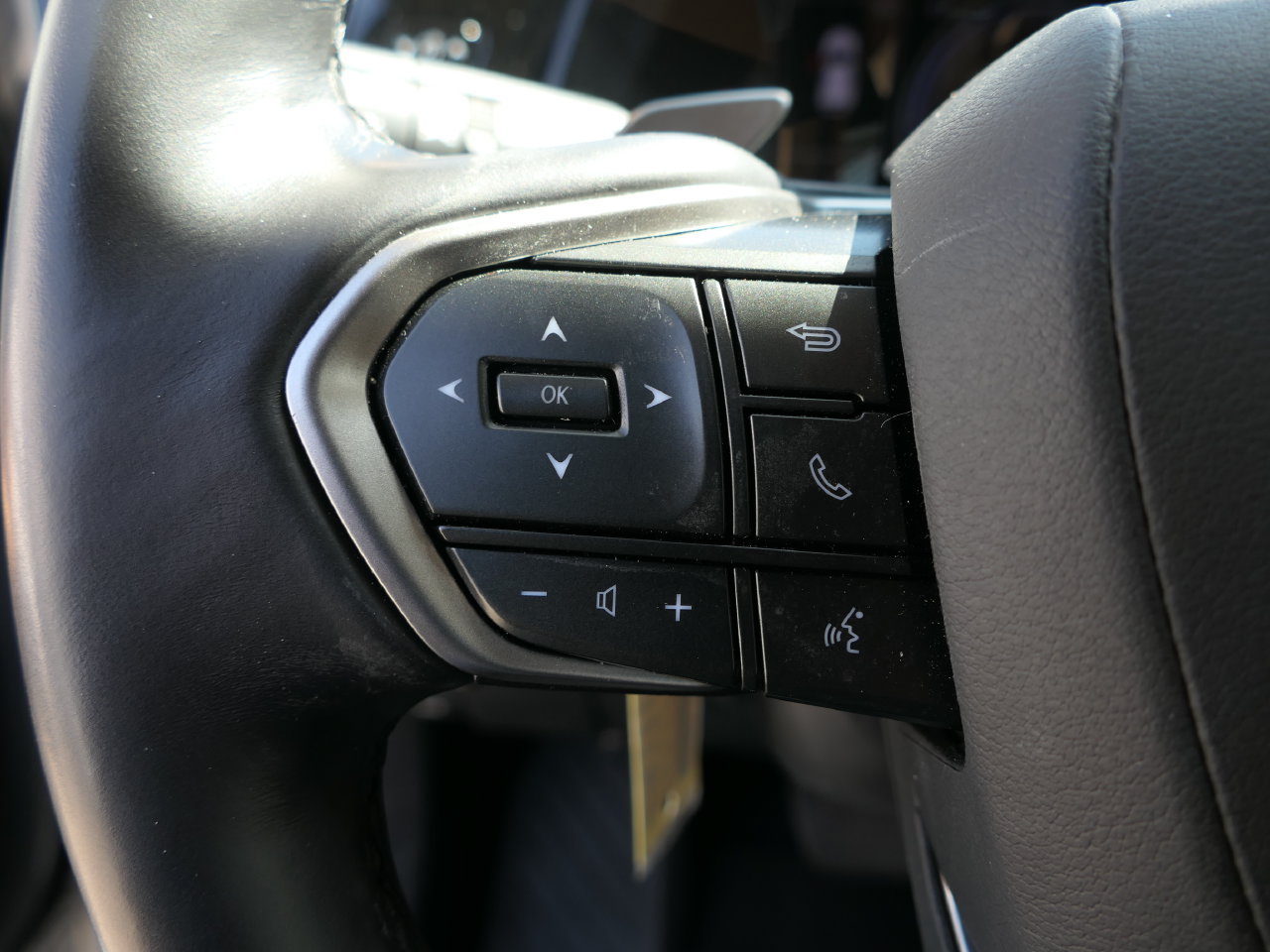 Used 2025 Lexus NX 350h AWD w/ Cold Area Package image 13