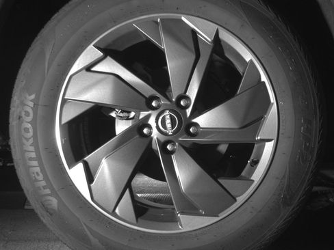 Used 2025 Nissan Rogue SV AWD/4WD image 15