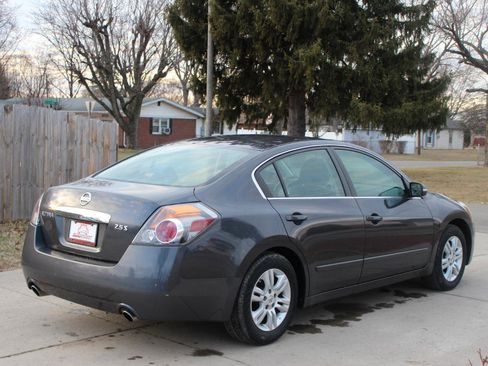 Used 2012 Nissan Altima 2.5 S w/ Convenience Pkg image 10
