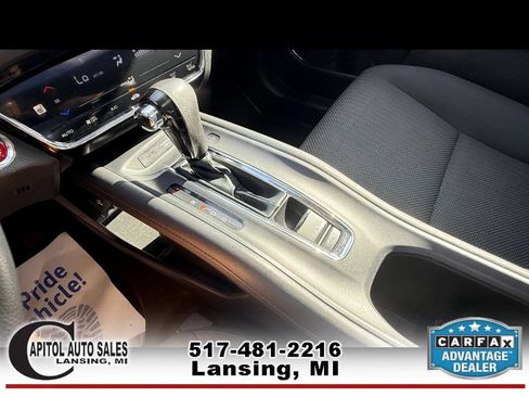 Used 2018 Honda HR-V EX image 25