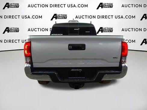 Used 2023 Toyota Tacoma SR5 RWD image 6
