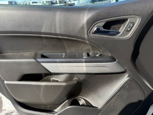 Used 2021 Chevrolet Colorado LT w/ Fleet Safety Package image 35