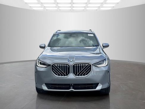 Used 2025 BMW X3 xDrive30 AWD/4WD image 2
