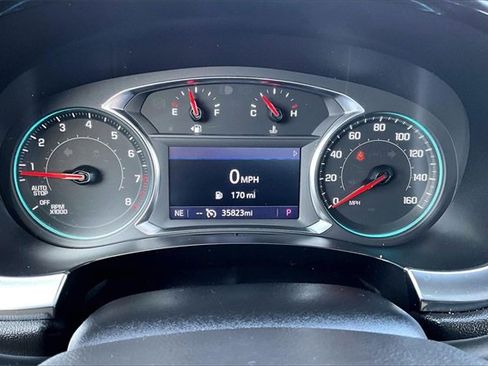 Used 2023 Chevrolet Traverse LT image 15