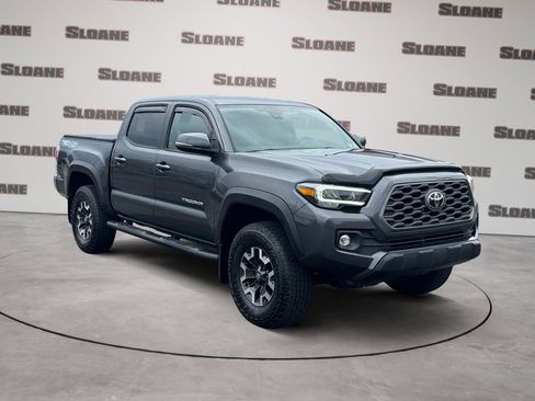 Used 2020 Toyota Tacoma TRD Off-Road image 7