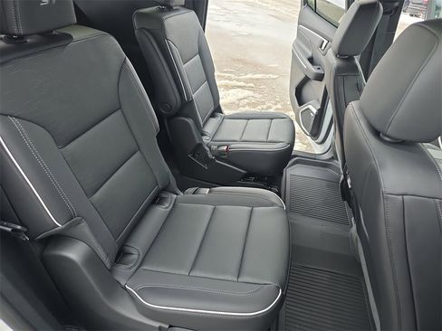 New 2026 Buick Enclave Sport Touring w/ Power Package image 11