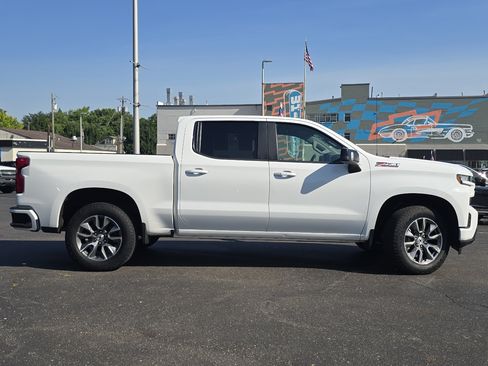 Used 2022 Chevrolet Silverado 1500 RST AWD/4WD image 23