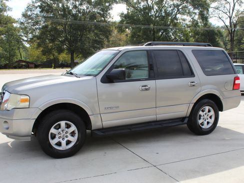 Used 2008 Ford Expedition XLT image 22