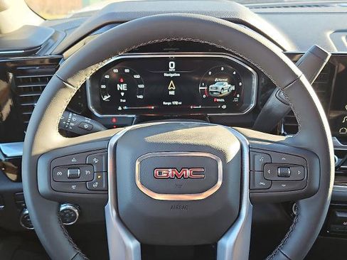 New 2026 GMC Sierra 1500 Elevation image 15