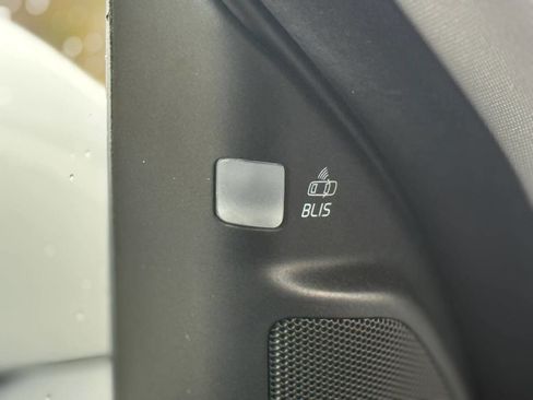 Used 2015 Volvo XC70 T6 Premier Plus image 20