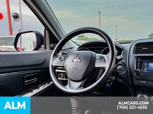 Used 2024 Mitsubishi Outlander Sport ES AWD/4WD image 18