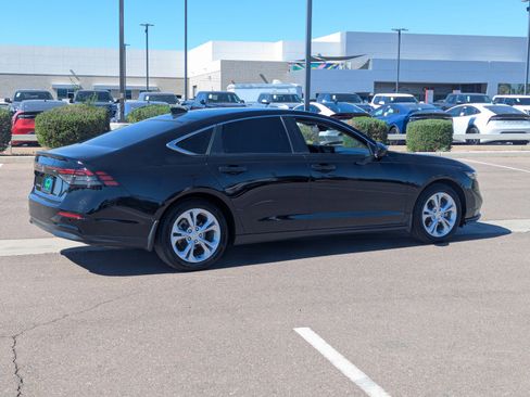 Used 2023 Honda Accord LX image 5