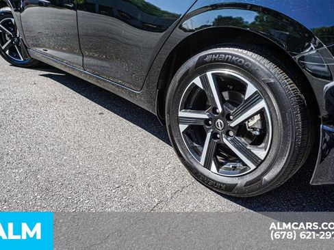 Used 2025 Nissan Sentra SV w/ All-Weather Package image 16