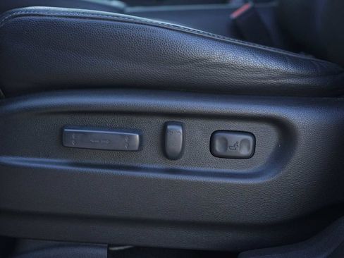 Used 2018 Honda Ridgeline RTL image 12