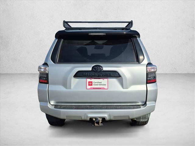 Used 2021 Toyota 4Runner Venture w/ Moonroof Package AWD/4WD image 6