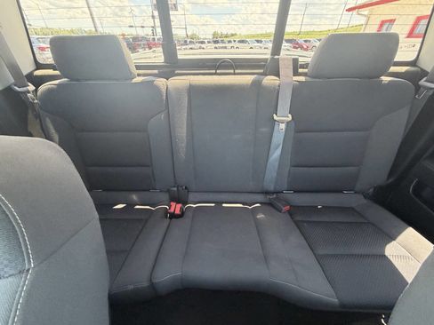 Used 2015 GMC Sierra 1500 SLE w/ Carbon-20 Edition AWD/4WD image 24