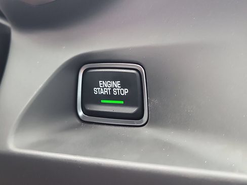 Used 2023 Chevrolet Camaro LT w/ Technology Package RWD image 21