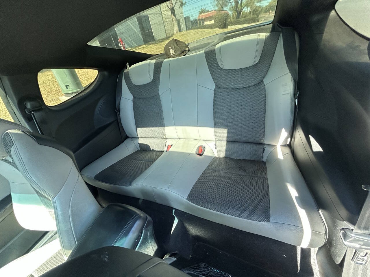 Used 2013 Hyundai Genesis 2.0T RWD image 9