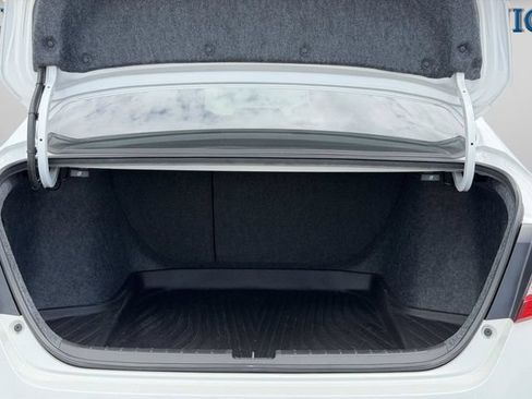 Used 2022 Honda Accord EX-L image 13