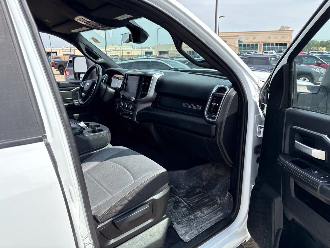 Used 2024 RAM 2500 Big Horn AWD/4WD image 14