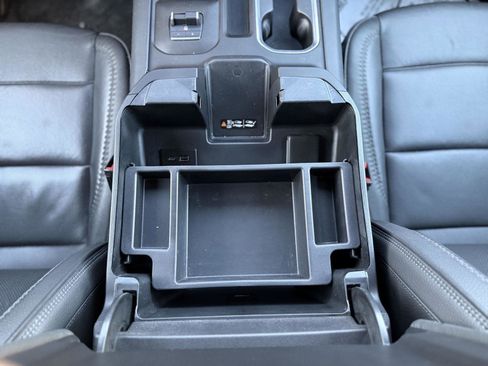 Used 2024 GMC Sierra 2500 Denali w/ Technology Package image 21